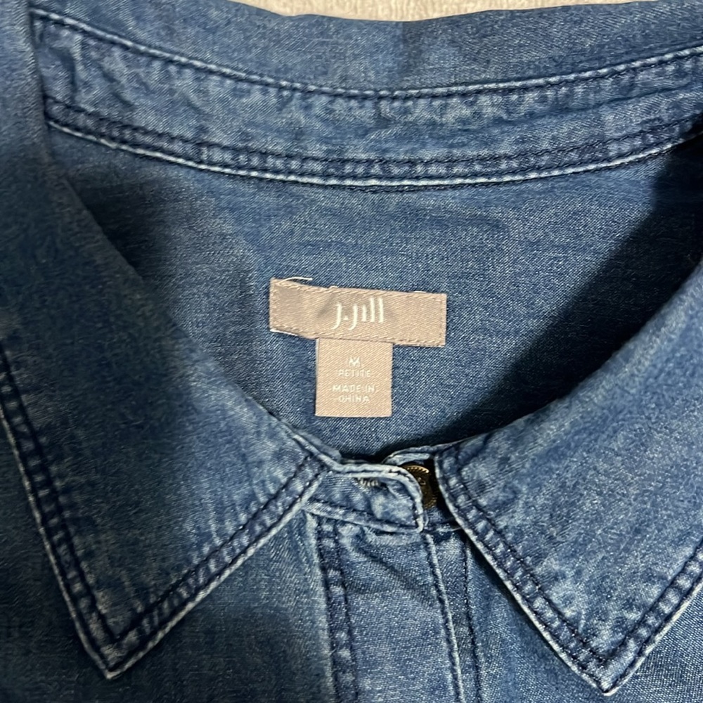 J. Jill denim button down M - Picture 2 of 6